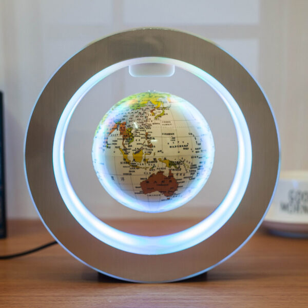 IllumiGlobe Lamp